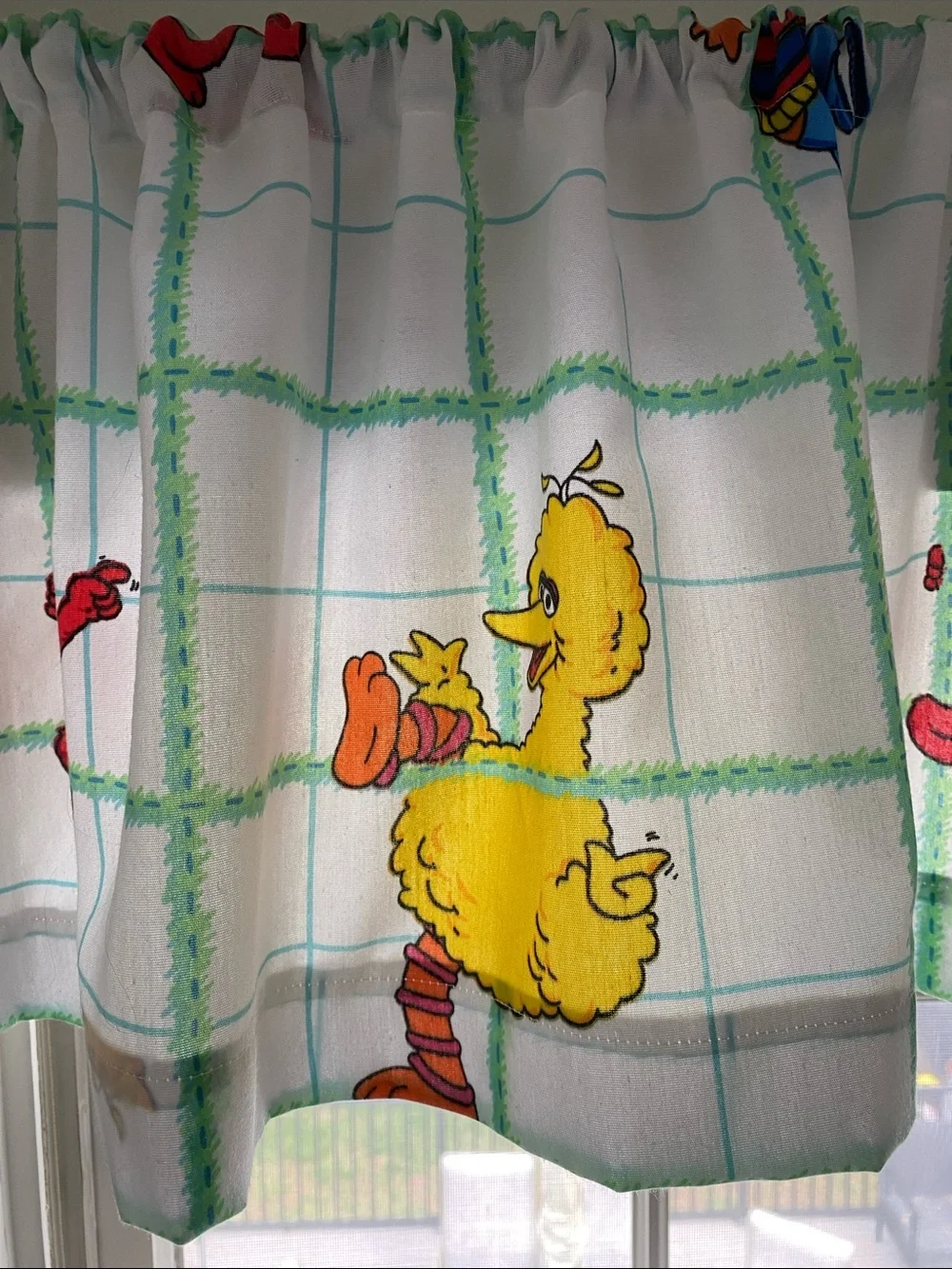 VTG ‘97 Sesame Street Bedsheet Valance